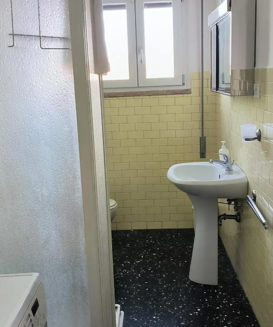 Apartment Appartamento A Sacca Fisola Venice Italy